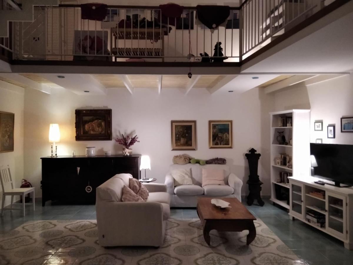 A Casa Di Monica Leilighet Pozzuoli Eksteriør bilde