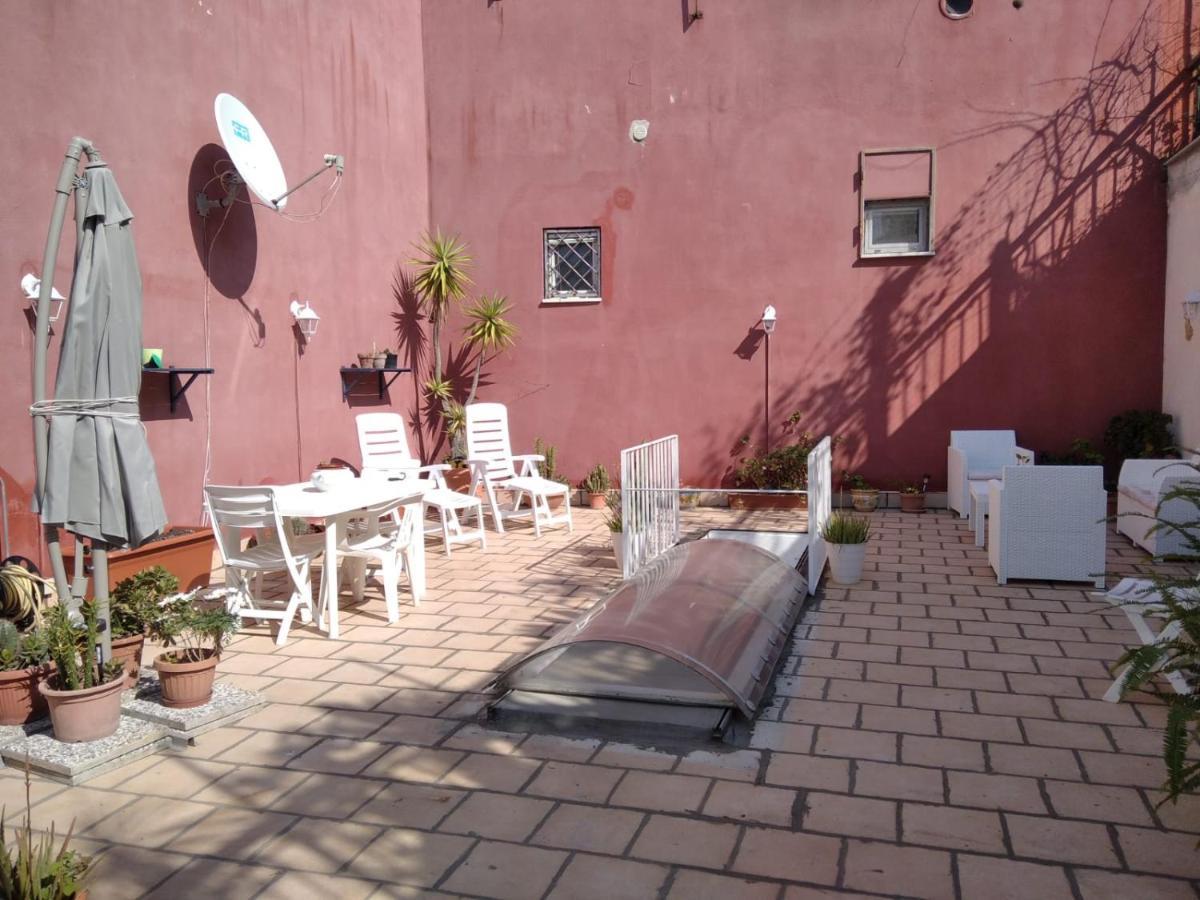 A Casa Di Monica Leilighet Pozzuoli Eksteriør bilde