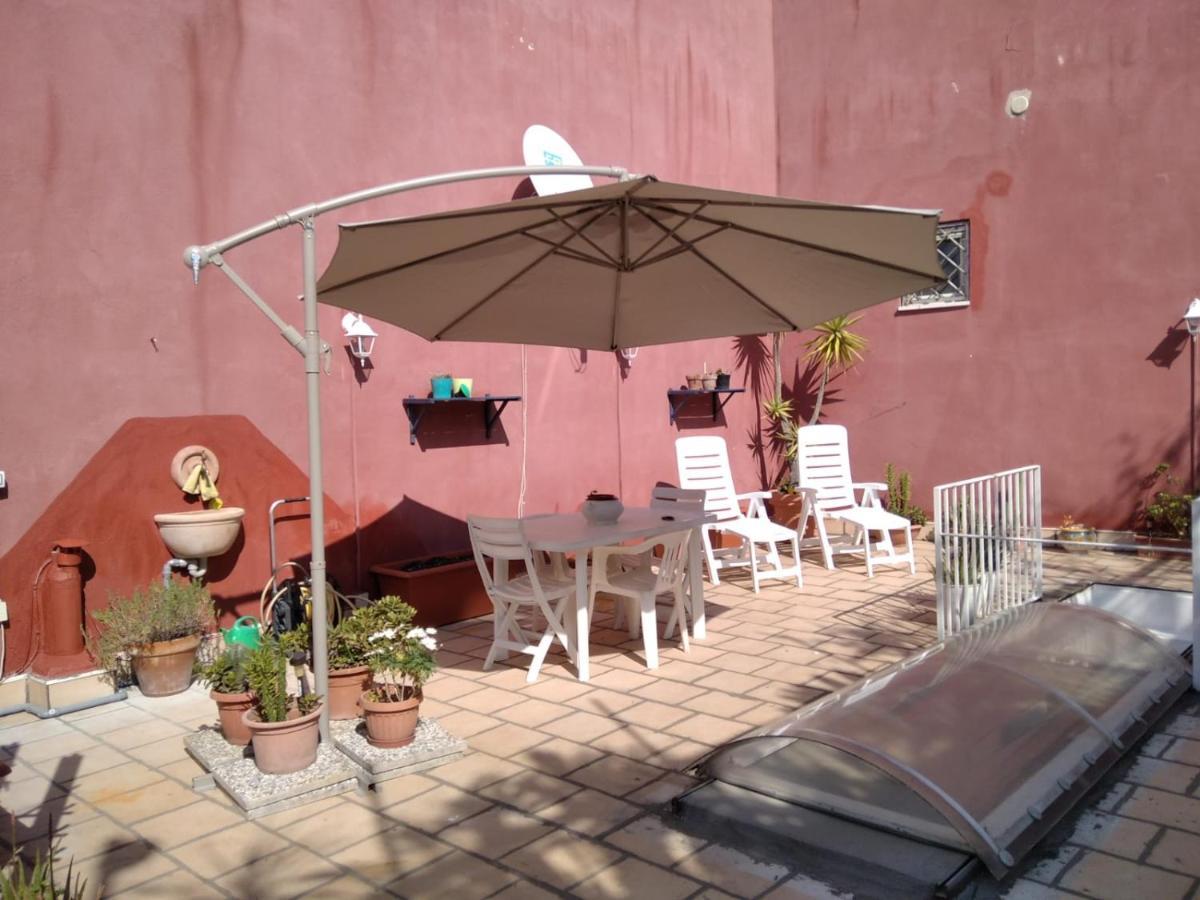A Casa Di Monica Leilighet Pozzuoli Eksteriør bilde