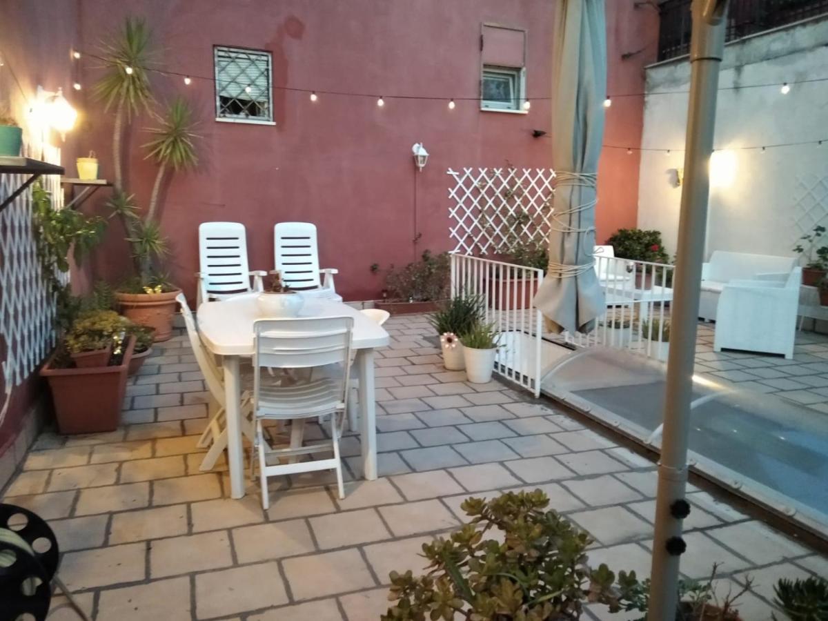 A Casa Di Monica Leilighet Pozzuoli Eksteriør bilde